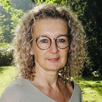 Portraitfoto von Jeannine Grimm