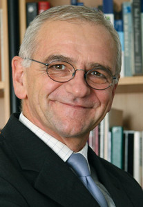 Prof. Dr. Werner Solbach