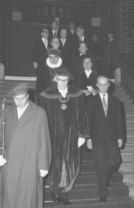 Gründungsakt am 3. November 1964
