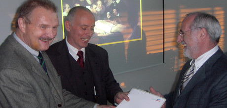 Rektor Prof. Dr. Alfred X. Trautwein, Prof. Dr. Günter R. Fuhr und Staatssekretär Michael Rocca