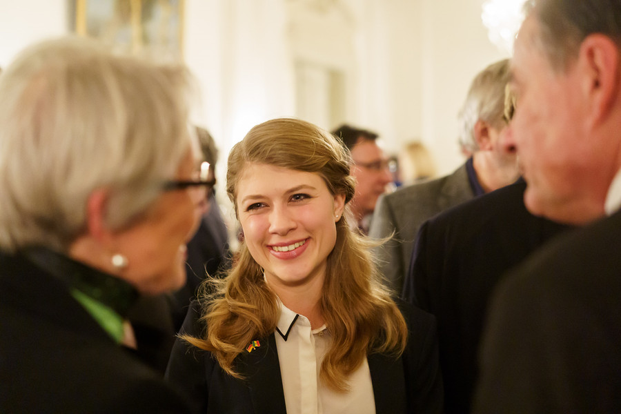 ich suche eine schwarze frau lübeck