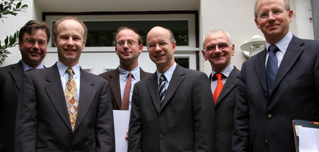 Projektleiter Peters, Hüttmann, Uhlig, Lamprecht und Solbach, Minister Austermann (v.l.n.r.)